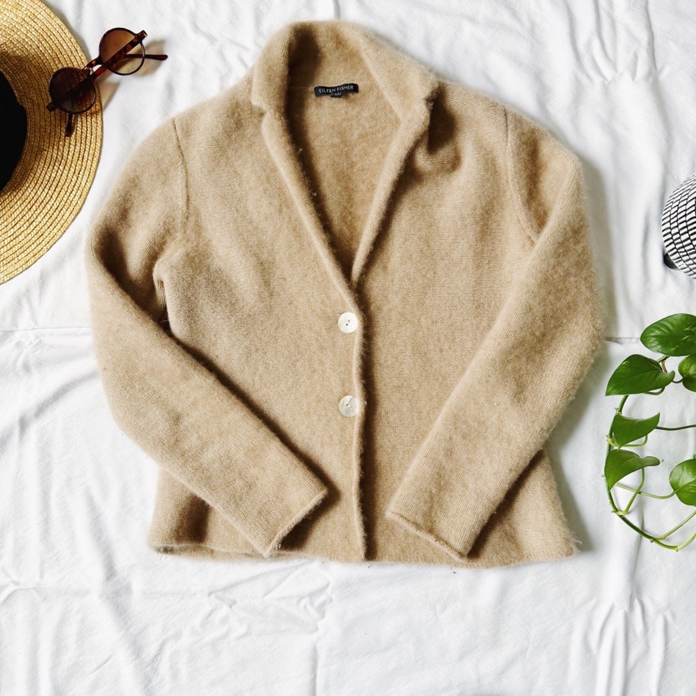 EILEEN FISCHER • Beige camel cashmere cardigan blazer
